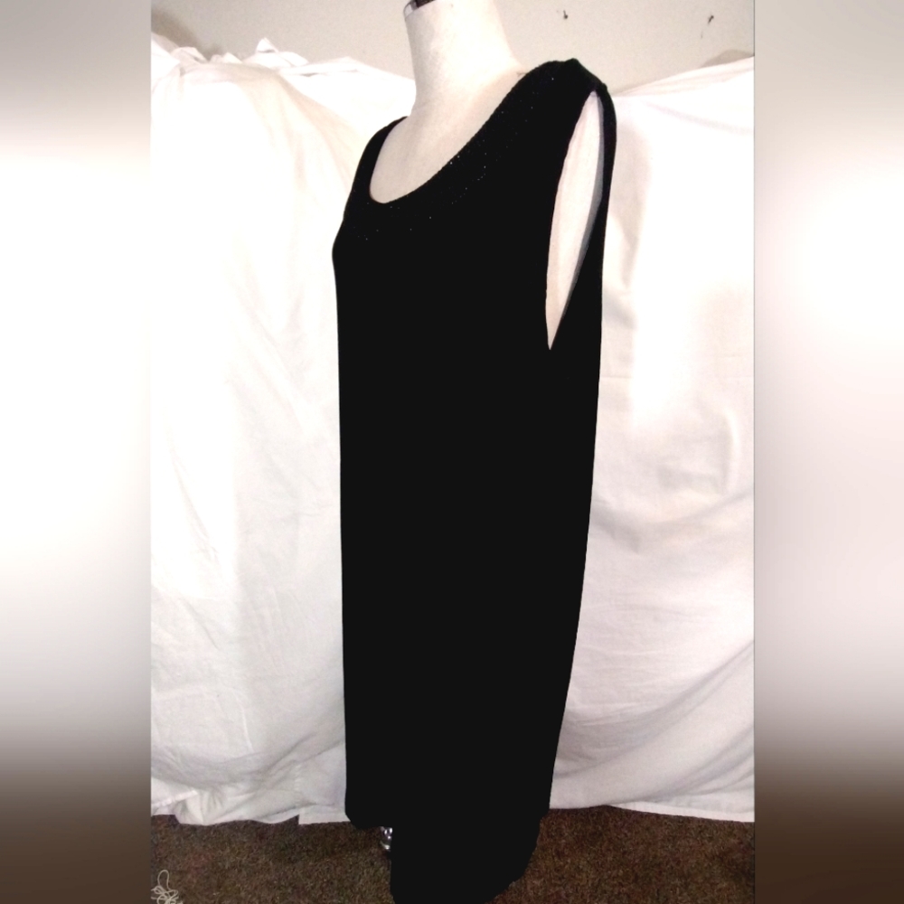 Amanda Smith Midi Vintage Midi Dress, Black Sleeveless, Round Neck/ 18W